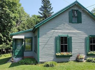 110 Main St, Dexter, ME 04930