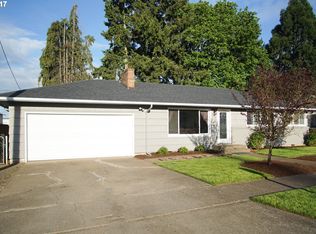 236 SW Laurel St, Junction City, OR 97448