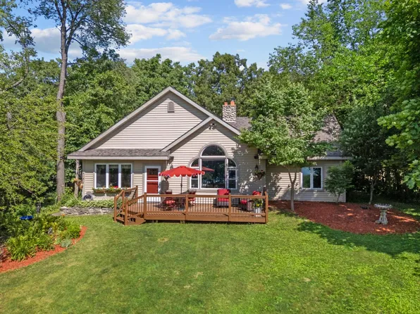 W376S4867 East Pretty Lake ROAD, Dousman, WI 53118