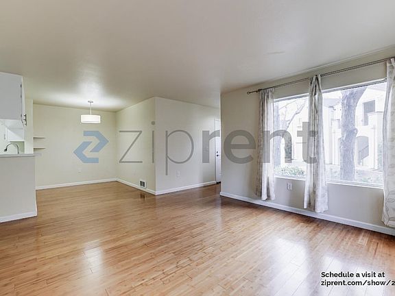 3rd image of 821 Printempo Pl