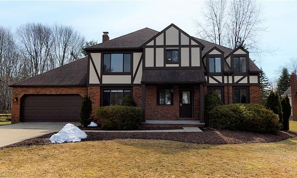1st image of 34354 Bramble Ln