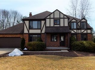 34354 Bramble Ln, Solon, OH 44139