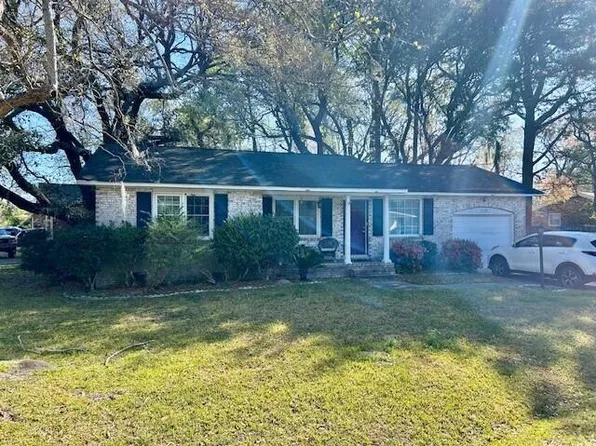 4228 Oakridge Dr, North Charleston, SC 29418