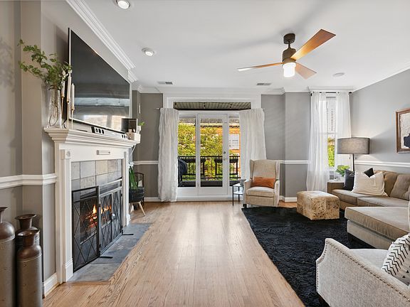 3rd image of 5302 N Winthrop Ave APT 3