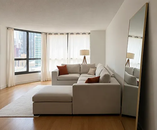 405 N Wabash Ave Photo 1
