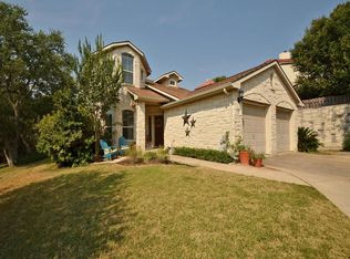 203 Picea Dr, Lakeway, TX 78734