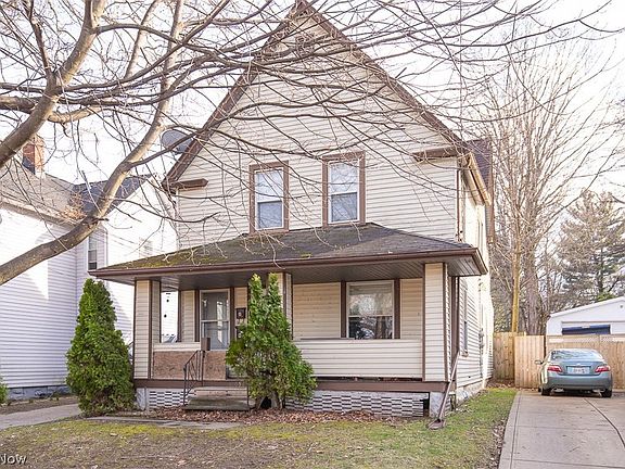 2nd image of 3805 Revere Ct