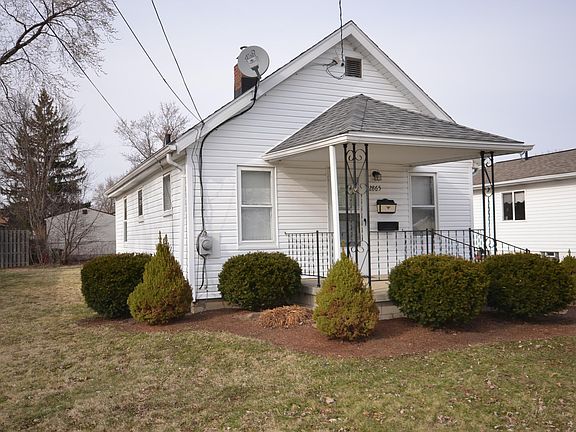 3rd image of 2865 Shelburn Ave