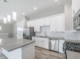 240 Julia St #E, Houston, TX 77022