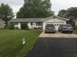 1433 S 31st St, Decatur, IL 62521