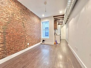 1869 Madison St APT 2L, Ridgewood, NY 11385