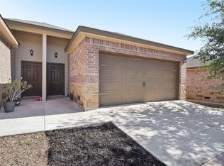 402 Jack Rabbit Ln #B, Buda, TX 78610