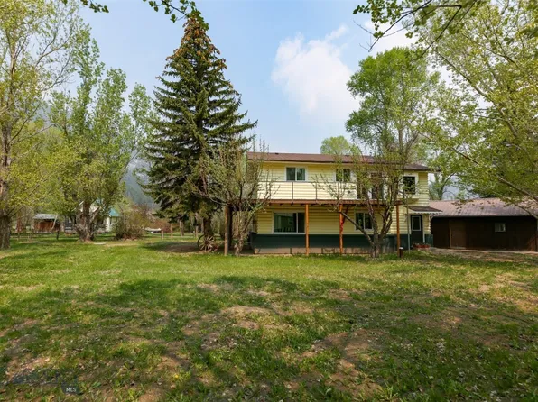 17 Evergreen Ln, Livingston, MT 59047