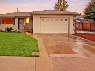 111 W San Gabriel Ave, Clovis, CA 93612