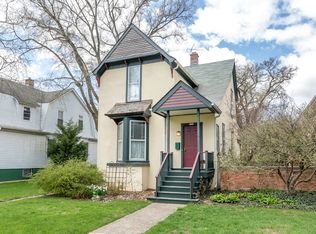 2118 Maple Ave, Evanston, IL 60201