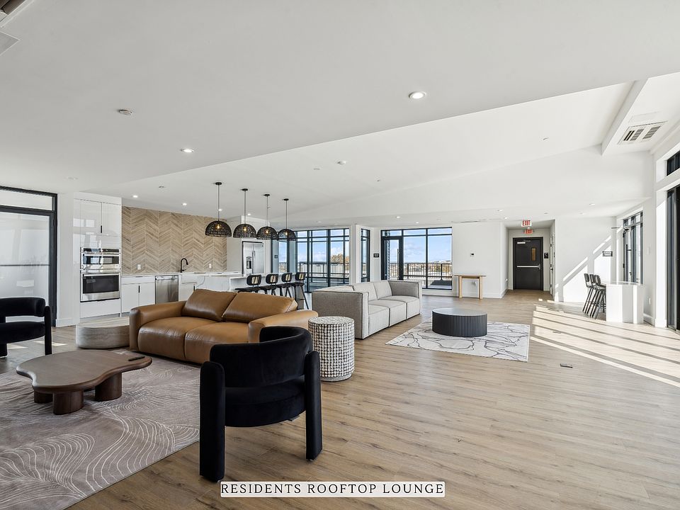 Residential Rooftop Lounge