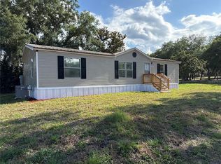 5520 Indiana Dr, Lady Lake, FL 32159