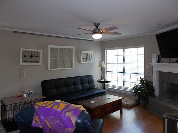 2nd image of 1400 E Bayou Pkwy APT 3D