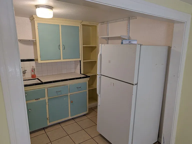 3711 Tom Green St #A — Photo 4