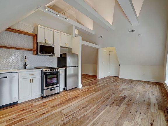 3rd image of 620 S 8th St #14
