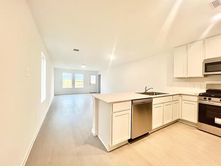 1472 Cactus Rose Dr — Photo 4