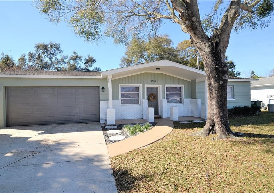 1st image of 1704 Thomas Dr