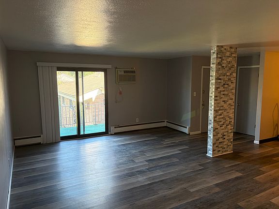 3rd image of 33373 Lake Rd APT 200