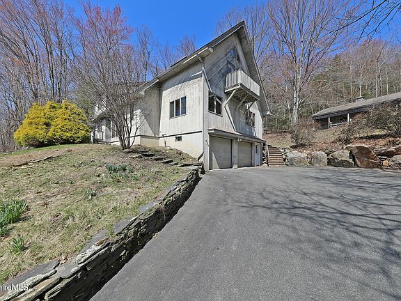 2nd image of 519 Kirchner Rd