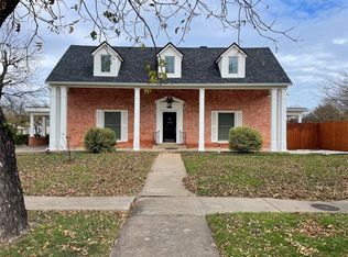 1012 Hutchings St, Goldthwaite, TX 76844