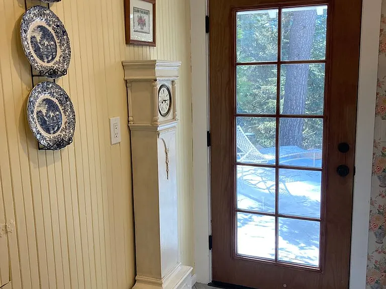 520 Millburn Rd — Photo 42