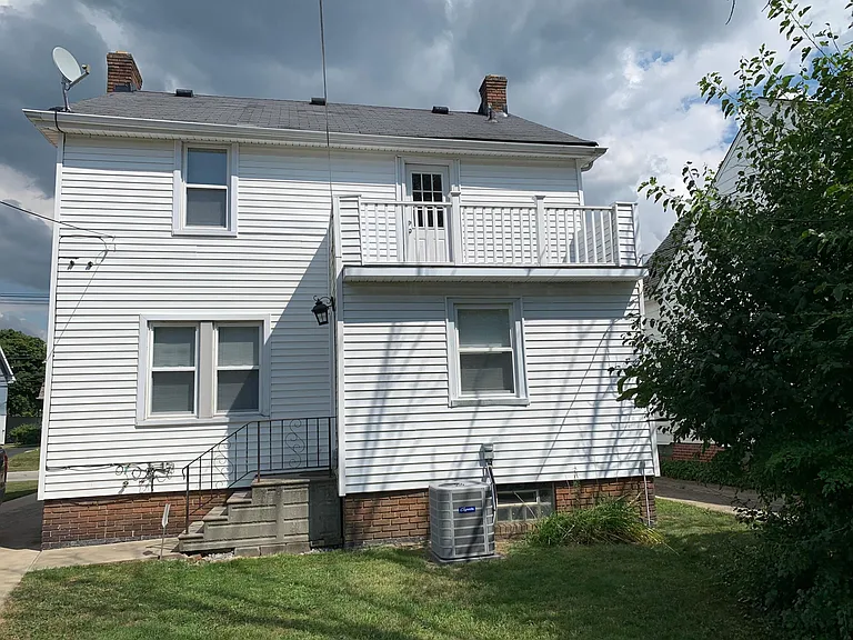 2228 S Taylor Rd — Photo 29