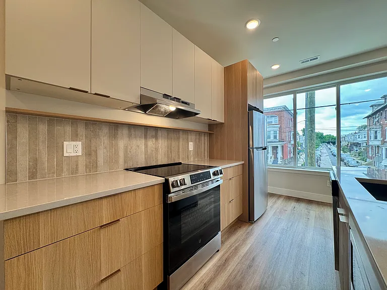 5222-24 Chester Ave #4 — Photo 10