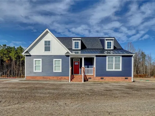 14164 Doggett Ln, Carrollton, VA 23314