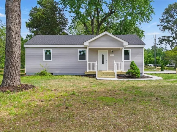 917 Mount Pleasant Rd, Chesapeake, VA 23322