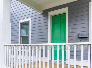 414 E 32nd St, Savannah, GA 31401