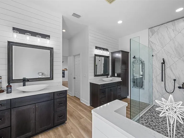 949 Allegro Ln — Photo 88