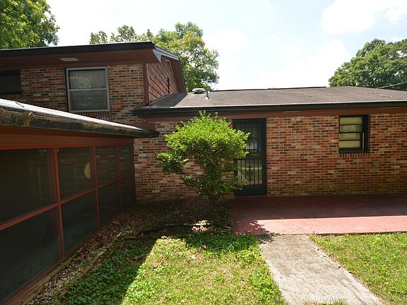 4th image of 1417 Autumn Ln