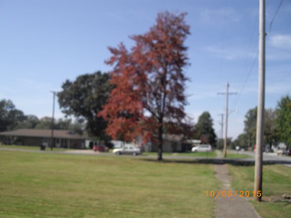2nd image of 405 E Orchard St