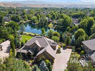 10466 W Sultana Ln, Garden City, ID 83714
