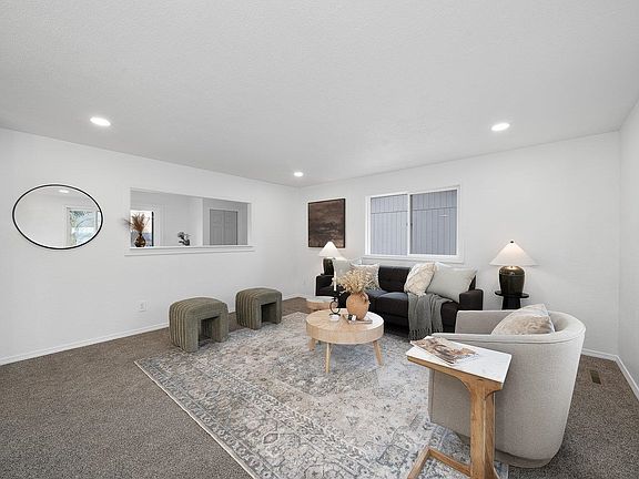 5th image of 4102 E Frederick Ave