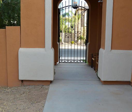 3rd image of 2370 E Azalea Dr