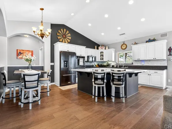 2307 Via Dieguenos, Alpine, CA 91901