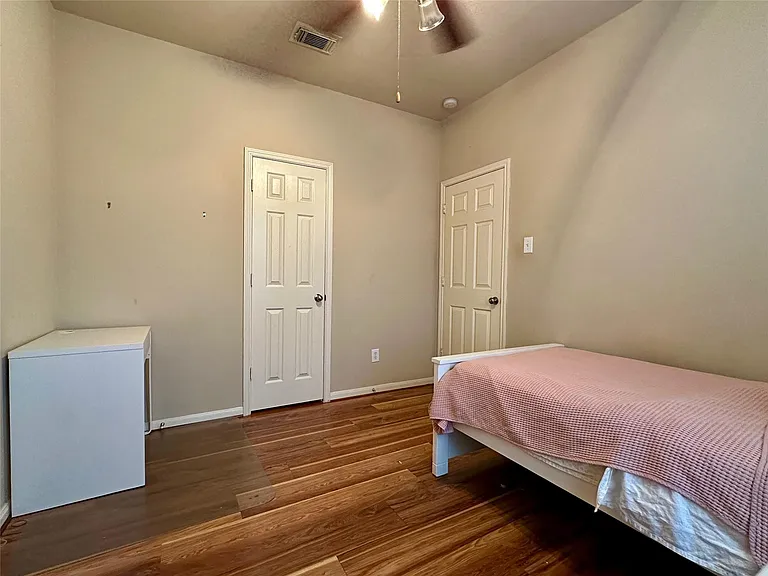26018 Trailcliff Ct — Photo 4