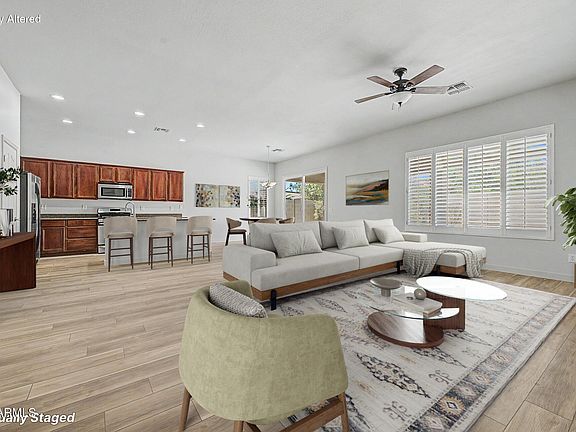 5th image of 206 W BLUE LAGOON Drive