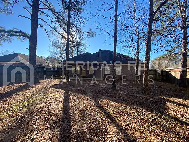 6253 Sycamore Dr — Photo 23