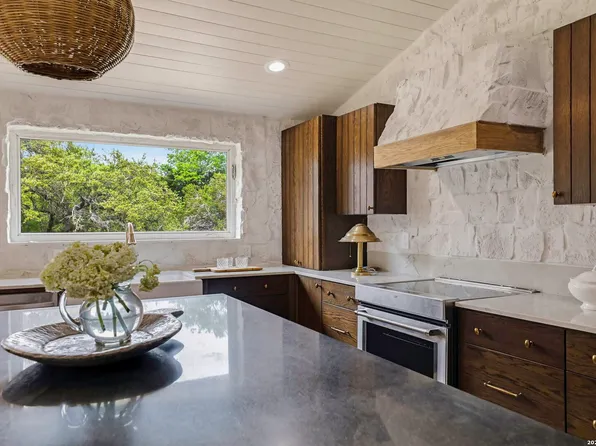 7880 Elk Dr, Spring Branch, TX 78070