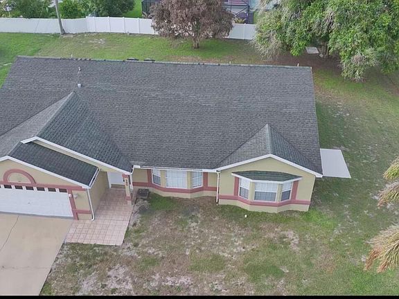 5th image of 592 SW Lovell Terrace