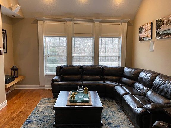3rd image of 5106 Wood Shire Dr