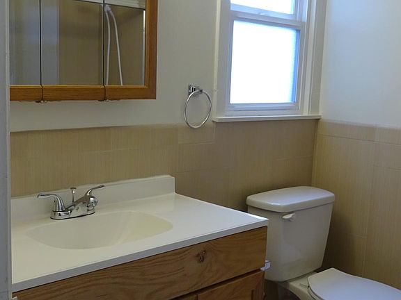 2nd image of 1409 Masonic Ave #3