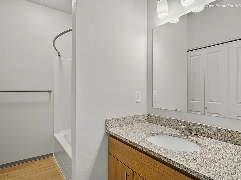 Reserve at Hunters Ridge — Photo 9